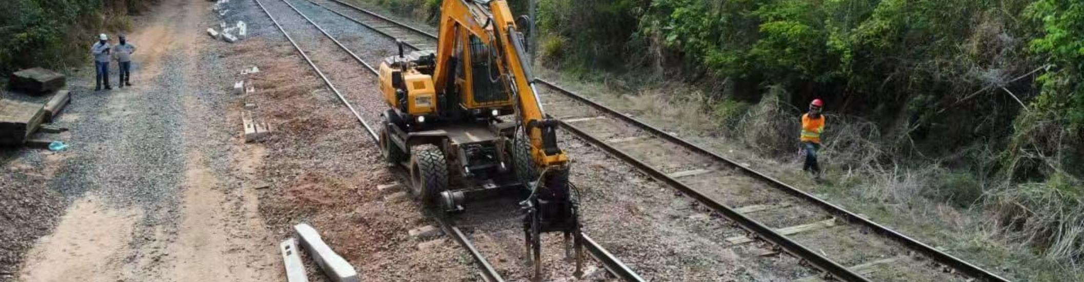 Bilah Pengatur Ballast Kereta Api